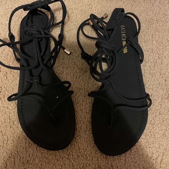 New Fashion nova lace up sandals size 8 - Picture 2 of 3